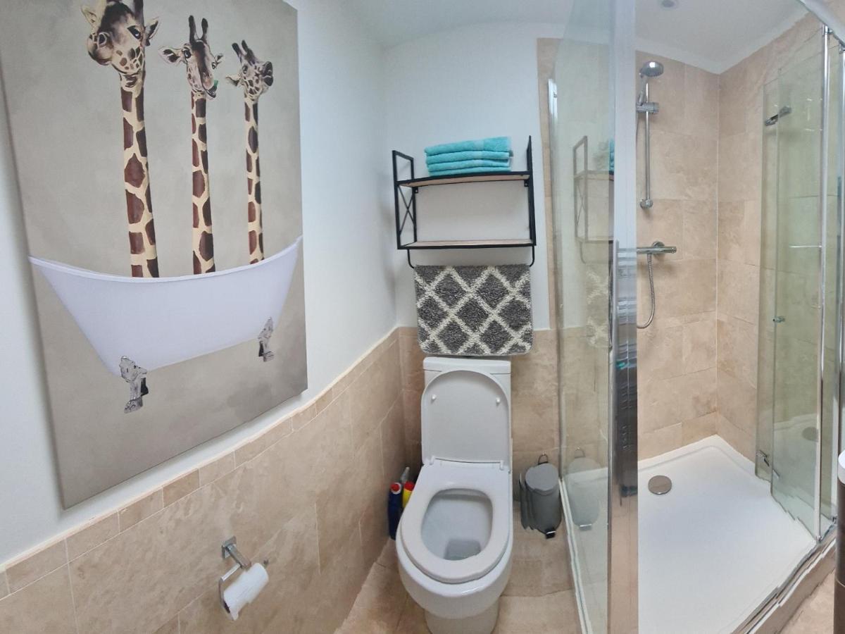 2 Bed Home From Home Apartments London Luaran gambar